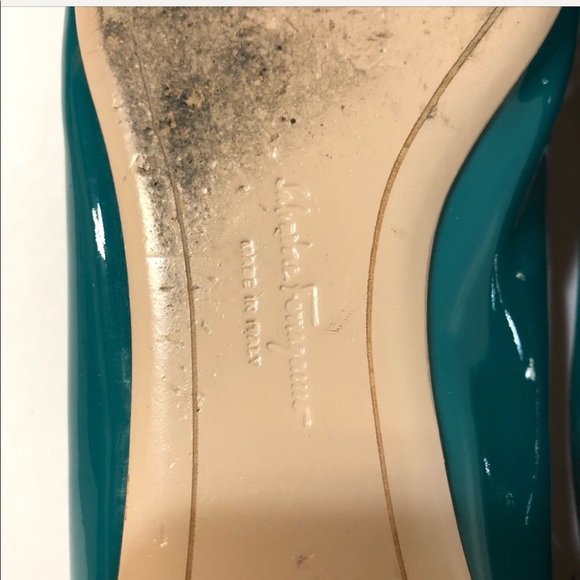 FERRAGAMO Salvatore MARINA PATENT BALLET VERNIS - Picture 7 of 10